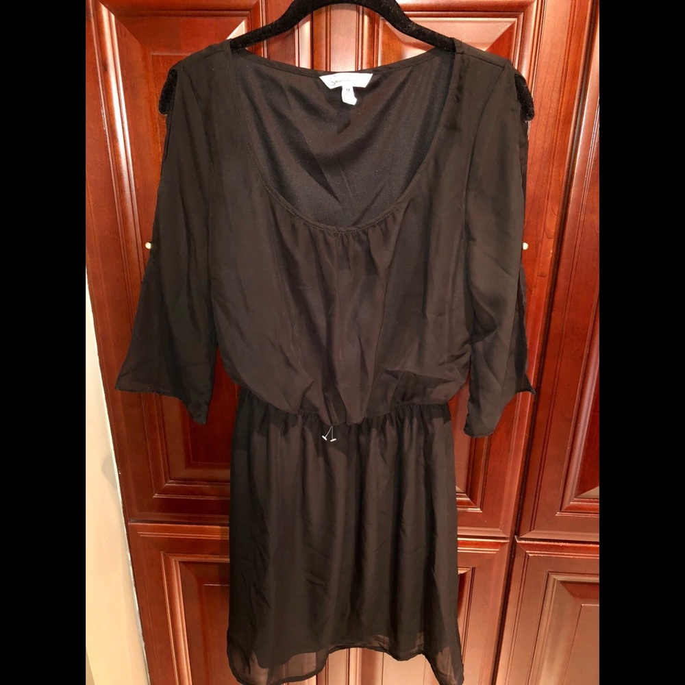 Speeckless - Black Chiffon Tunic - Size Medium